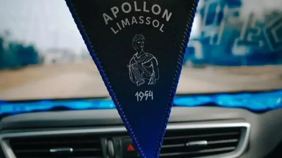 On the way... με το λάβαρο!