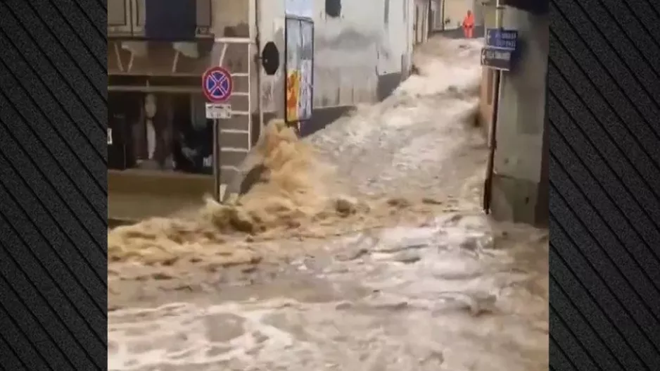 Κακοκαιρία πλήττει τη βορειοδυτική Ιταλία (βίντεο)