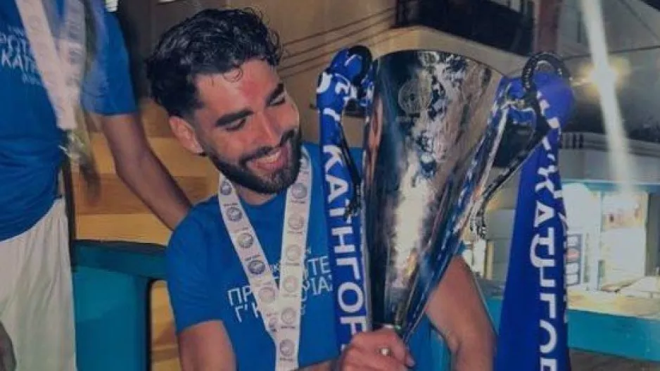 Back to back πρωταθλητής