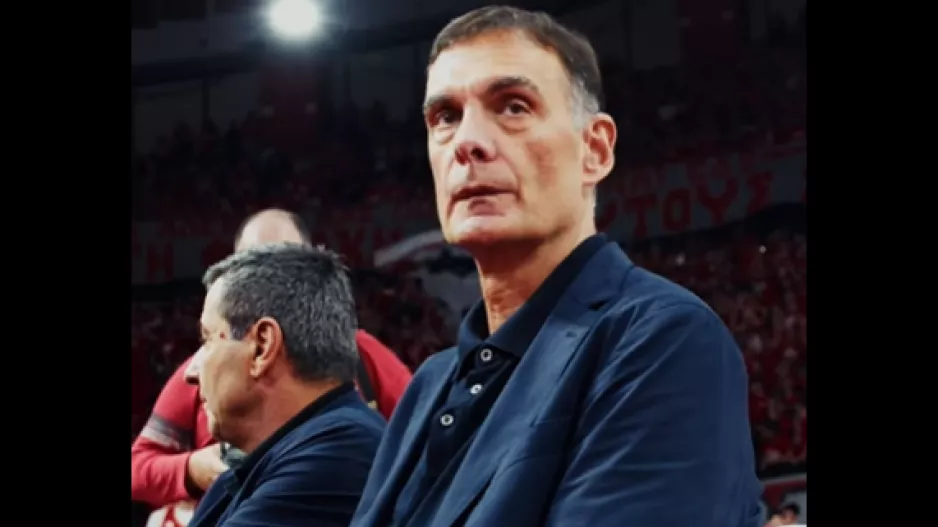 (Βίντεο) Στο πόδι το ΣΕΦ που αποθέωσε Μπαρτζώκα! 