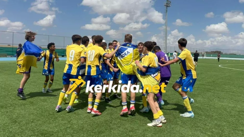 (ΒΙΝΤΕΟ kerkida) Οι πανηγυρισμοί των πρωταθλητών Κ14 