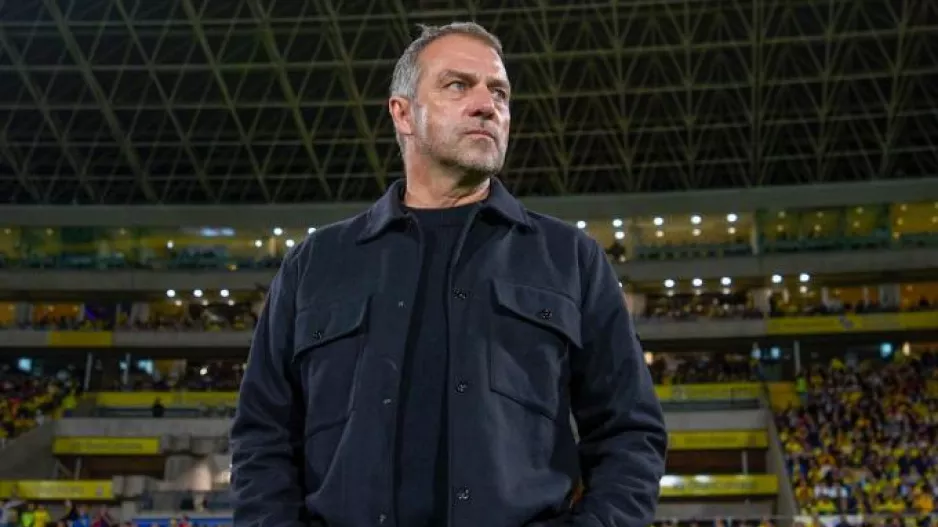 Φλικ: «Δική μας ευθύνη να προστατεύσουμε τους παίκτες και όλους τους άλλους»