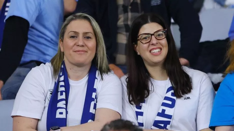 Μαίρη και Δώρα 