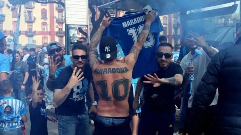 Η αιώνια λατρεία