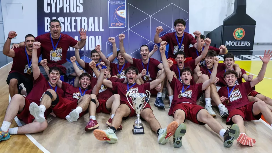 (Φώτος) Πρωταθλητής ο Κεραυνός Κ18