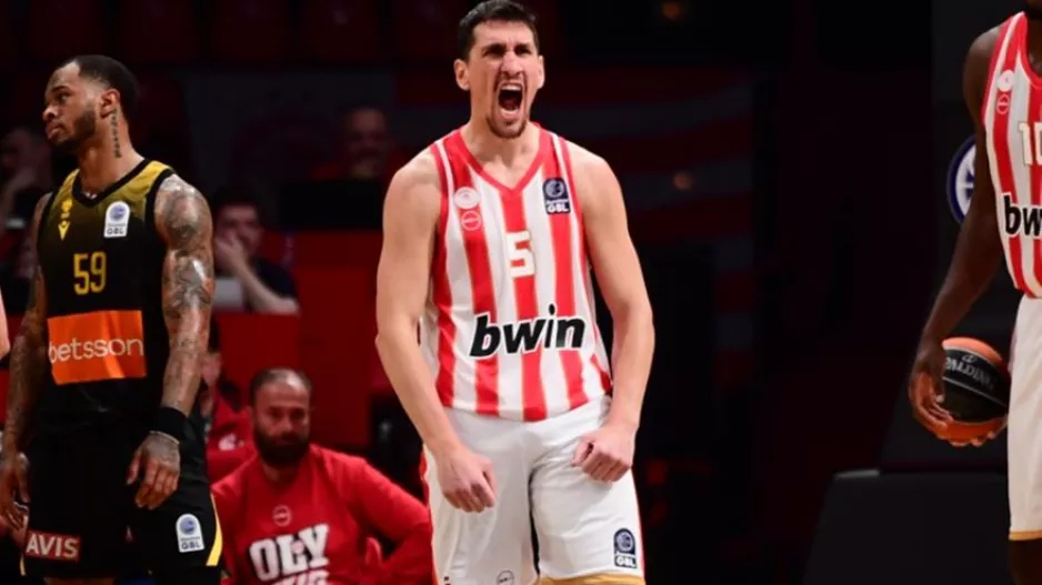 Αγχώθηκε αλλά... έκανε το 1-0 ο Ολυμπιακός 