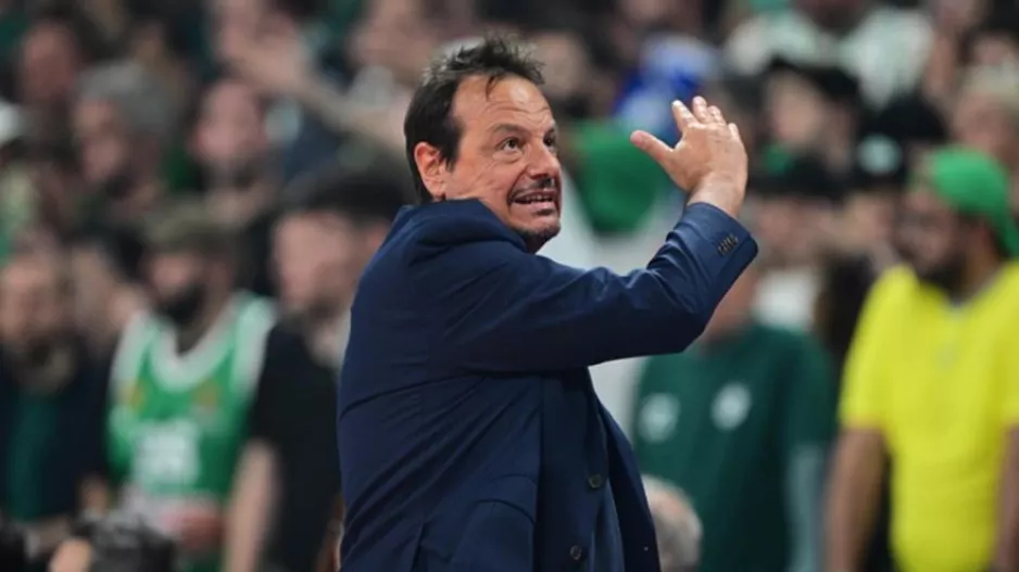 "Περιμένω να παίξει στο Final Four o Λεσόρ"