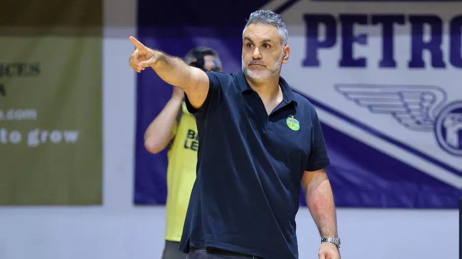 Λειβαδιώτης: “Πανάξιο πρωτάθλημα-Απίστευτος τελικός”