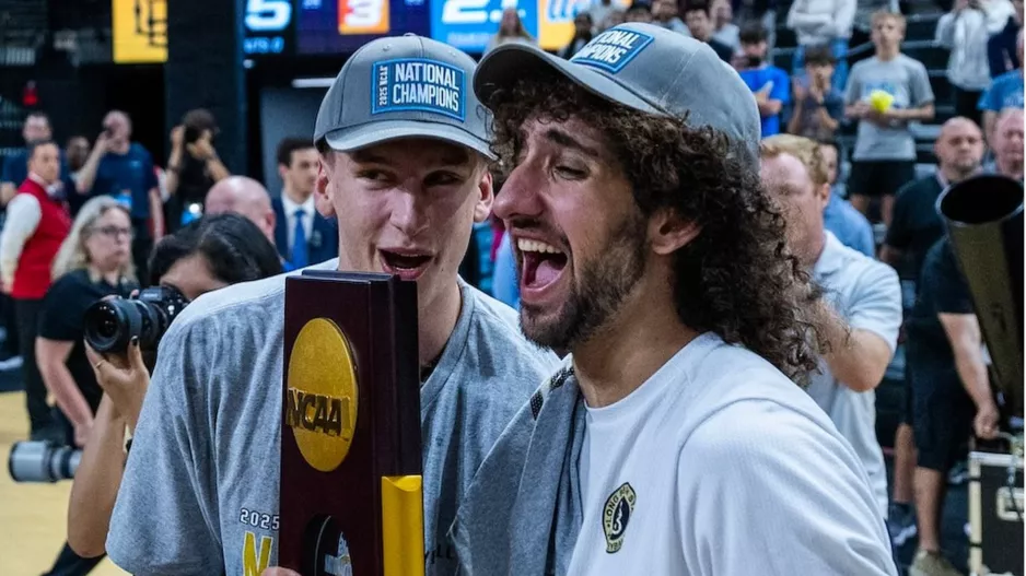 Πρωταθλητής Αμερικής (NCAA) ο Σωτήρης Σιαπάνης 