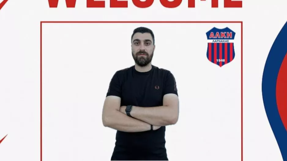 Ανακοίνωσε Ιάκωβο Παντελή