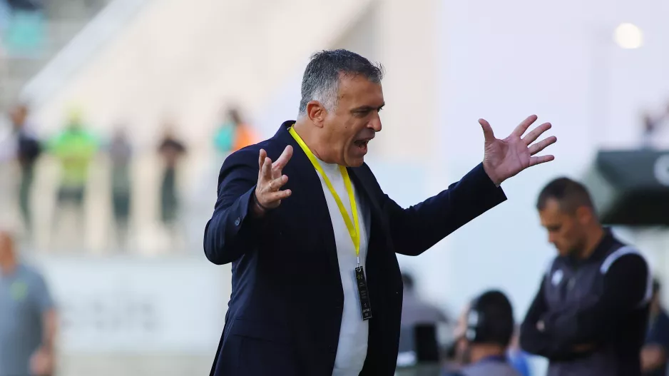 ΟΧΙ όλες/Ομόνοια