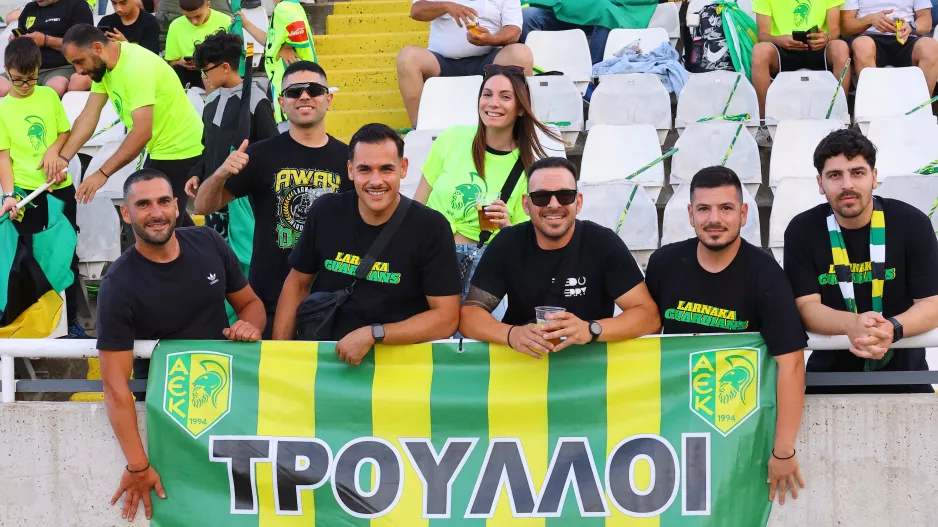Τρούλλοι/ΑΕΚ