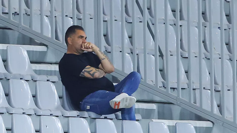 Δημοσθένους: "Όσοι τα έβαλαν με τον Κούμα και τον Κίκη Φιλίππου πήγαν β' εθνική!"
