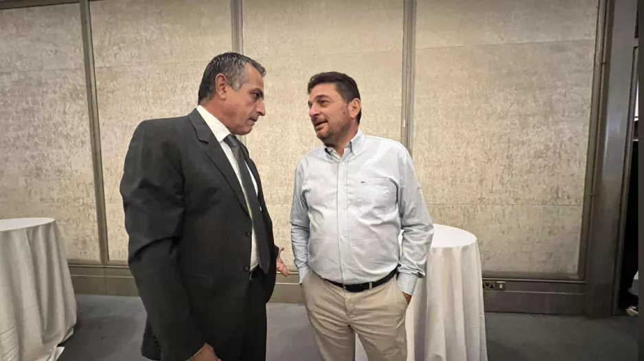 Επιστροφή! 