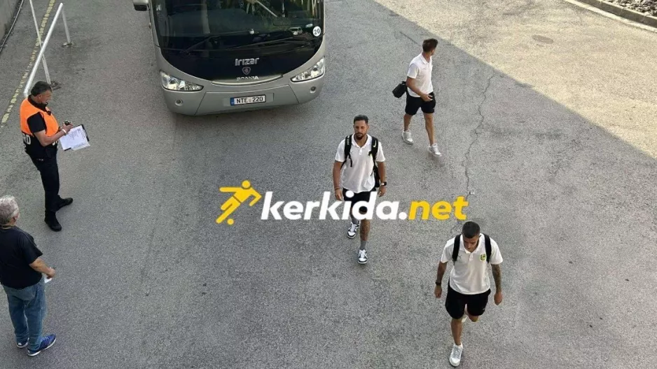 Η άφιξη της ΑΕΚ στο ΓΣΠ (Φώτος Kerkida)
