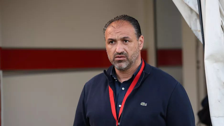 "Έφτασε η ώρα να απολογηθώ δημόσια στον τεράστιο κόσμο της ομάδας μας"