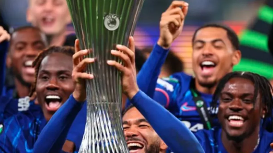 Ιστορική σεζόν στην Premier League: Πέντε διαφορετικές ομάδες με τρόπαιο