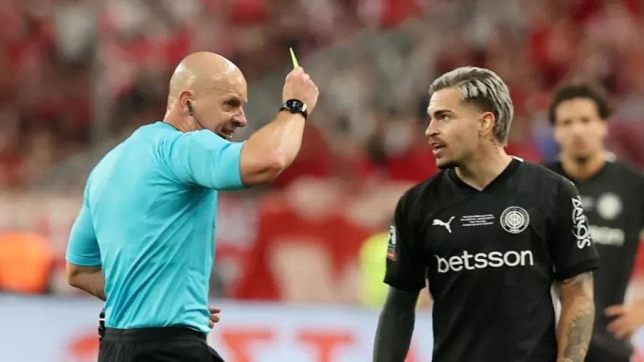 Επίσημο: Η UEFA ζητάει λιγότερους ξένους διαιτητές στη Σούπερ Λιγκα 