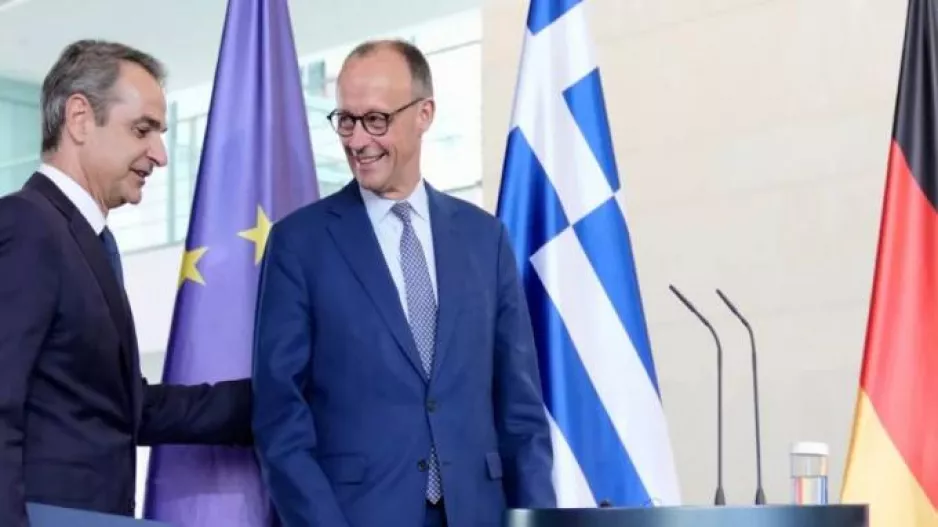 Βερολίνο: Βραβεύτηκε ο Μητσοτάκης για την πορεία της ελληνικής Οικονομίας