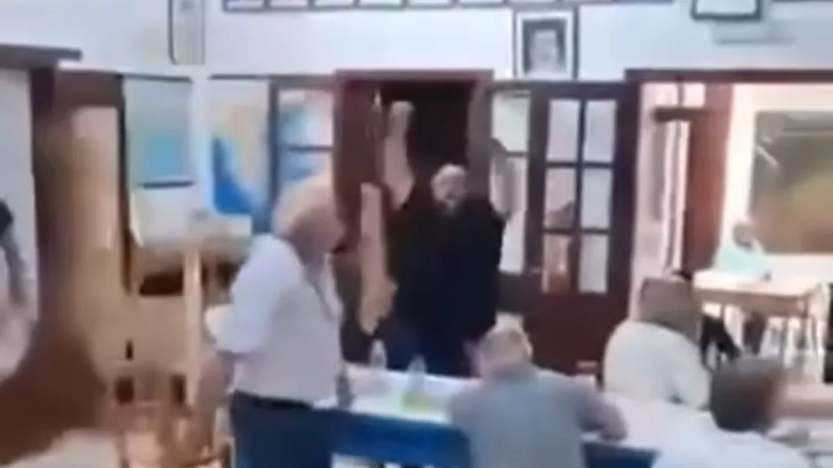 ΩΡΑΙΟ σκηνικό!