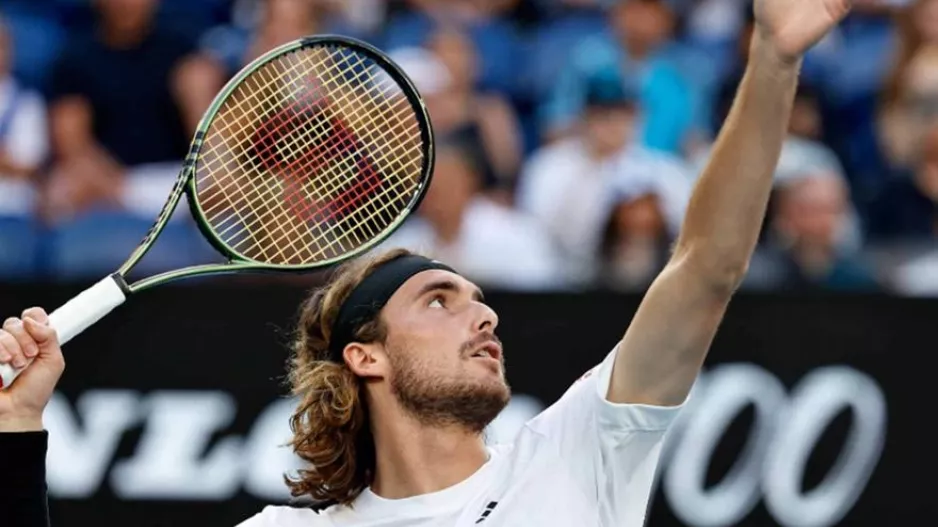 Ο Τσιτσιπάς ρίχνεται στη μάχη του Roland Garros με αντίπαλο τον Ετσεβέρι