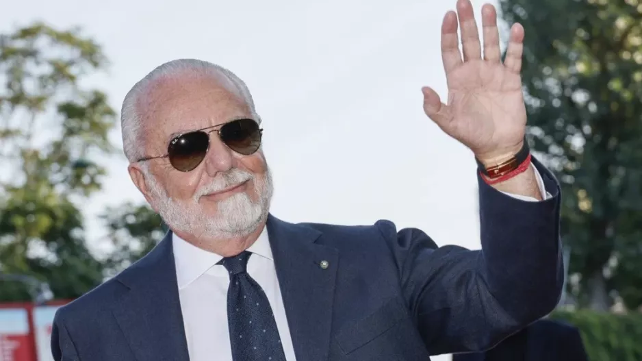 Ντε Λαουρέντις: “Ο Ντε Μπρόινε η πρώτη από τις πολλές μεταγραφές μας, στον Κόντε τα εύσημα για το σκουντέτο”