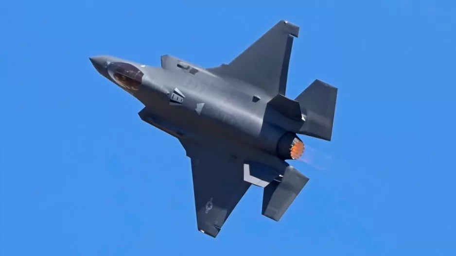 Η Βρετανία αποκτά F-35 που μπορούν να φέρουν πυρηνικά