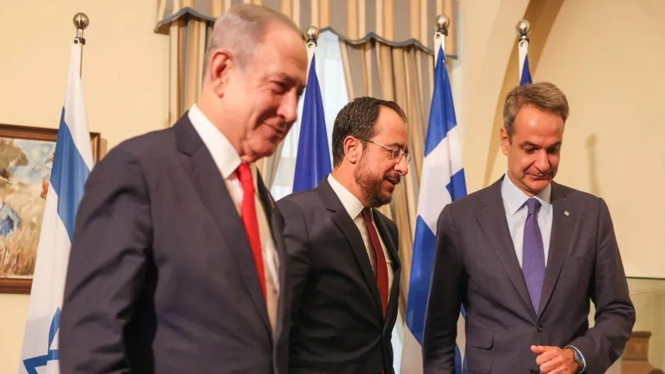 Έκτακτη τηλεφωνική επικοινωνία