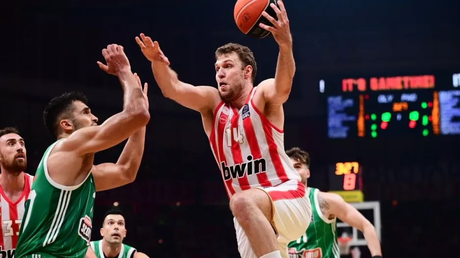 MVP των τελικών ο Σάσα Βεζένκοφ