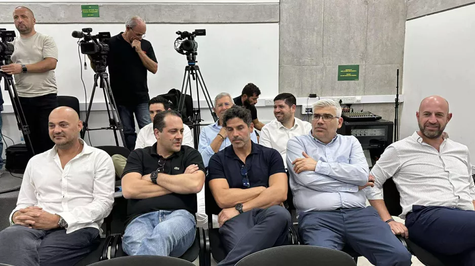Εκεί η πεντάδα!