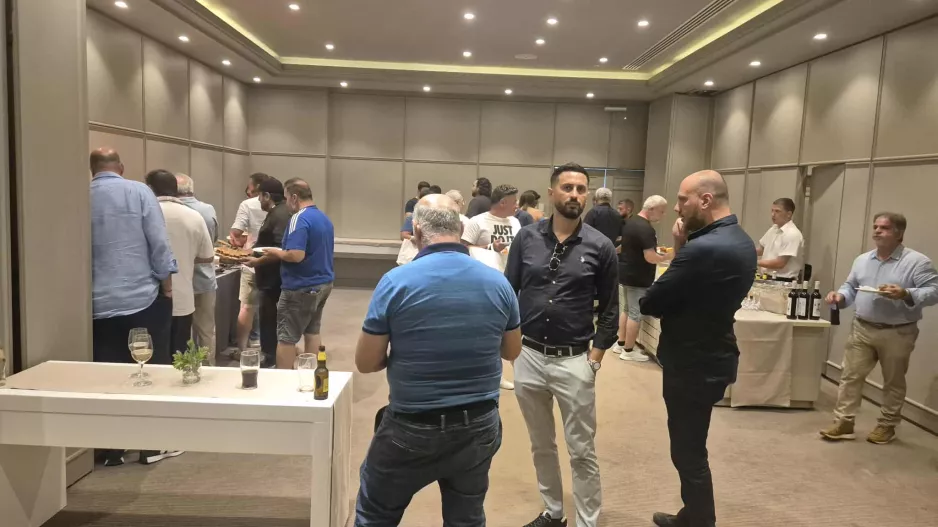 Τσίμπημα… για το ΤΕΛΟΣ 