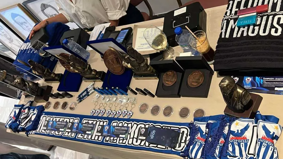 Στην... Ανόρθωση!