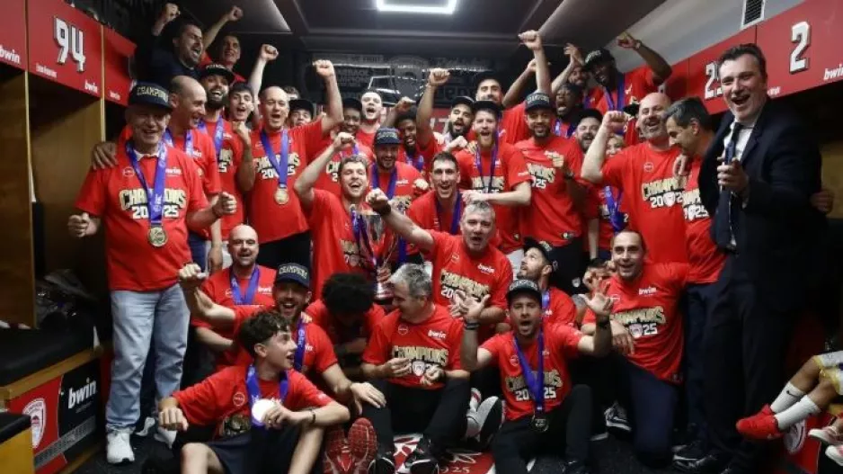 Γιατί δεν πήγαν στα μπουζούκια