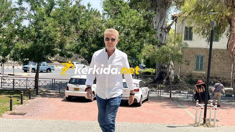 Τα θέλω του Σταύρου/ΚΟΠ