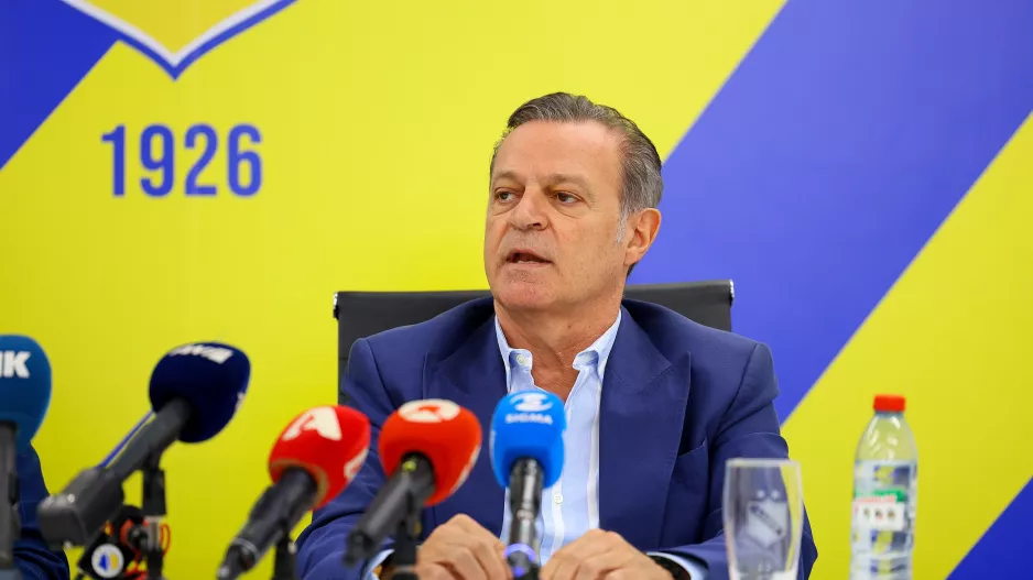 "Τρεις προτάσεις, ίσως Σερβία... θα δούμε"