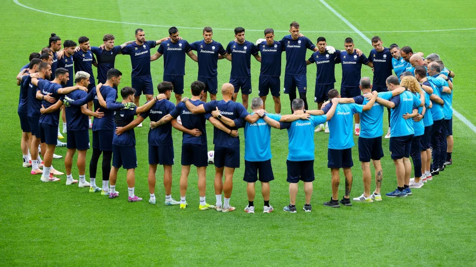 Προς παίκτες Εθνικής