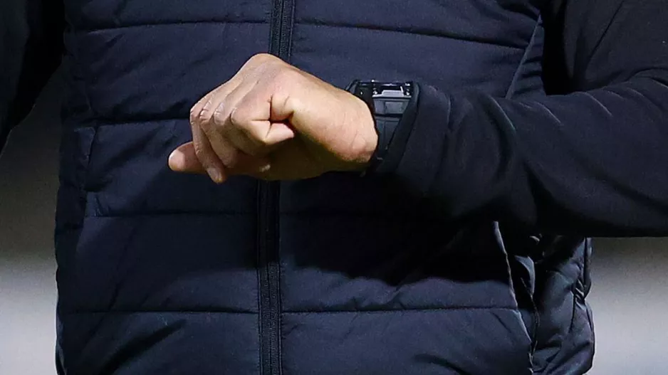 Με αγωνία...