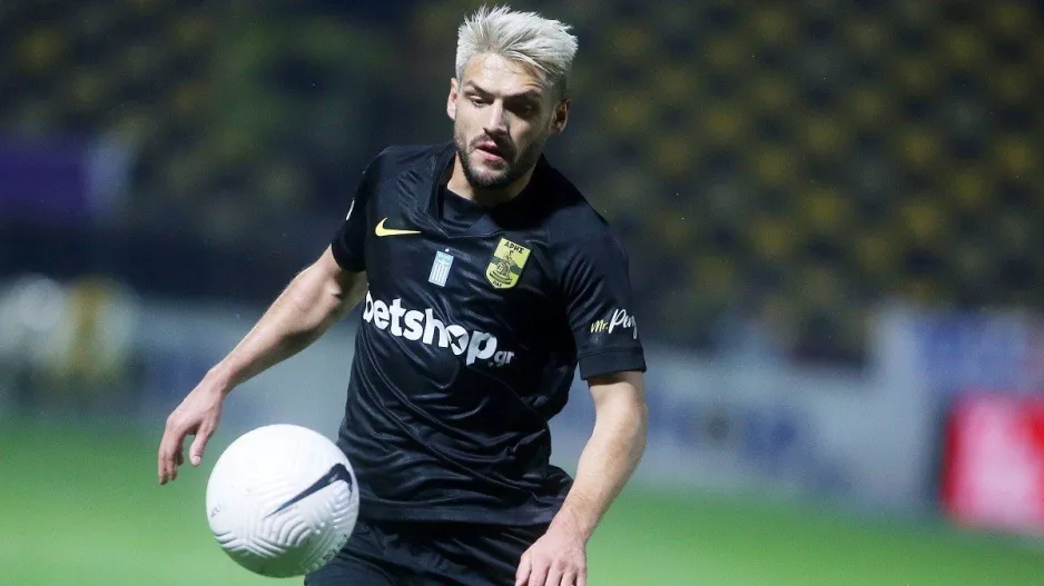 Συμφωνία με Emanuel Sakic