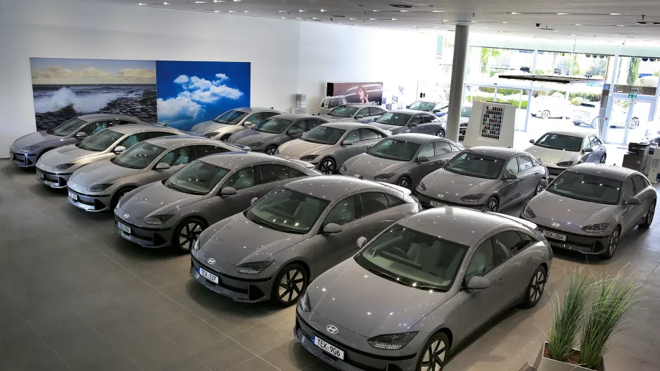 Στόλος από 24 ηλεκτρικά Hyundai IONIQ 6 στους δρόμους της Κύπρου
