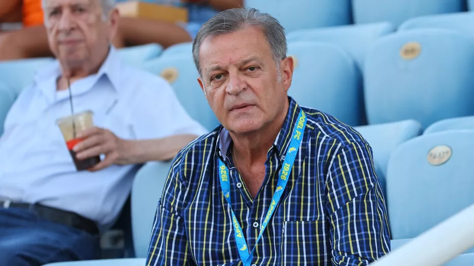 Επιστρέφει σήμερα και ενημερώνει 
