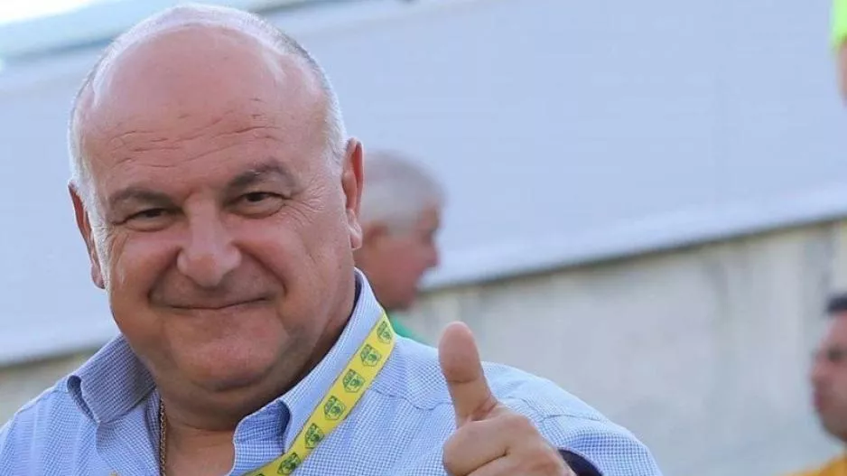 Τρεις λέξεις… αρκετές! 