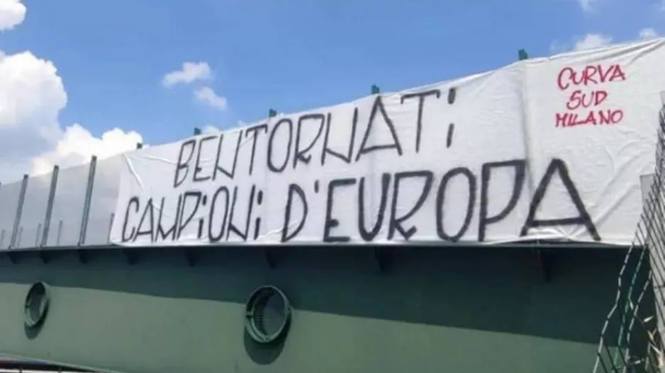 Επικό τρολάρισμα των οπαδών της Μίλαν σε Ίντερ: «Καλώς ήρθατε πρωταθλητές»