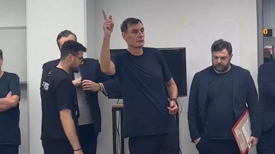 Η ομιλία του Μπαρτζώκα στους παίκτες του Ολυμπιακού μετά το «διπλό» στο ΟΑΚΑ