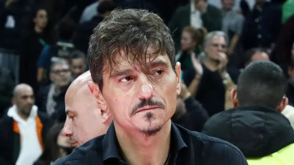 "Ρωτάω, δείχνει καλή διάθεση η ΕΟΚ με το να ξαναμπαίνει ο Παπαπέτρου;"