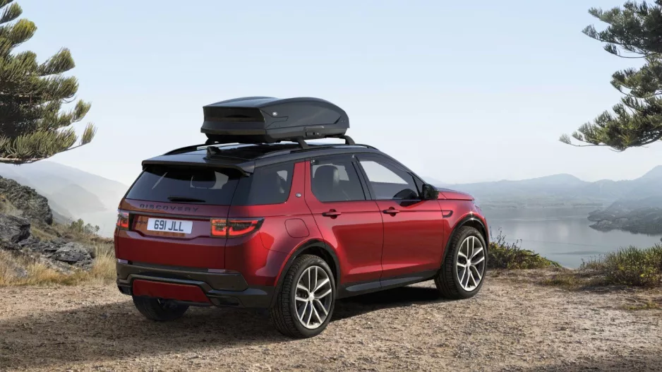 Νέο Land Rover Discovery Sport: Πιο, δυναμικό, πολυτελές με νέες εκδόσεις