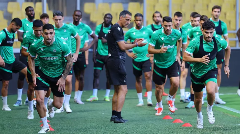 (Φώτος) Η Ομόνοια στην "ΟΠΑΠ ΑΡΕΝΑ"