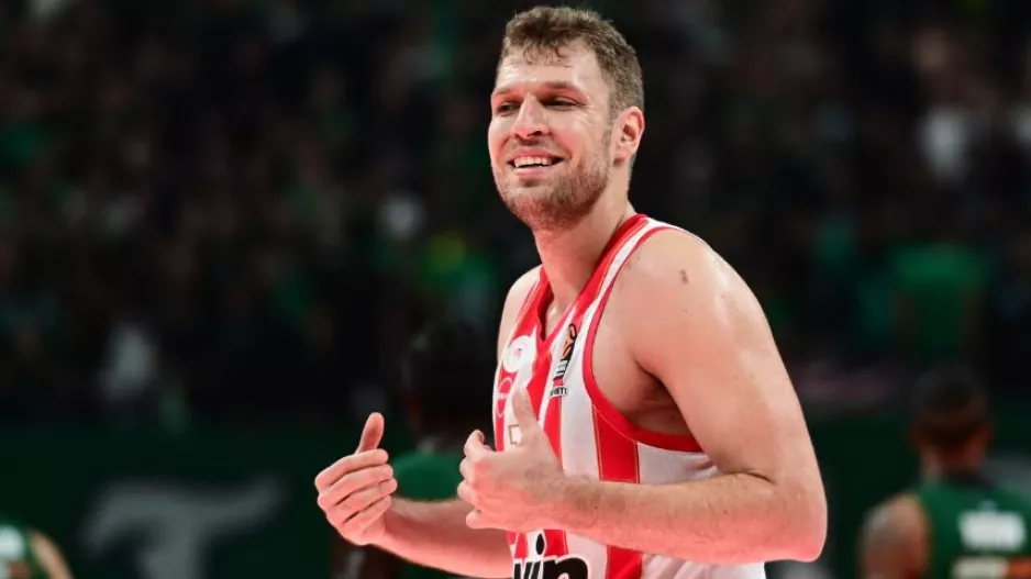  MVP ο Σάσα Βεζένκοφ!