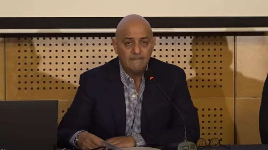 Αλλάζει...για τους ξένους ΡΕΦ (Δήλωση Λοϊζίδη)