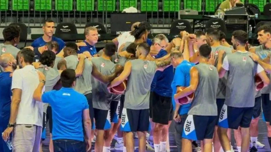 Ανεβάζει ρυθμούς η Εθνική Ελλάδος, παρόντες οι 17 από τους 19 