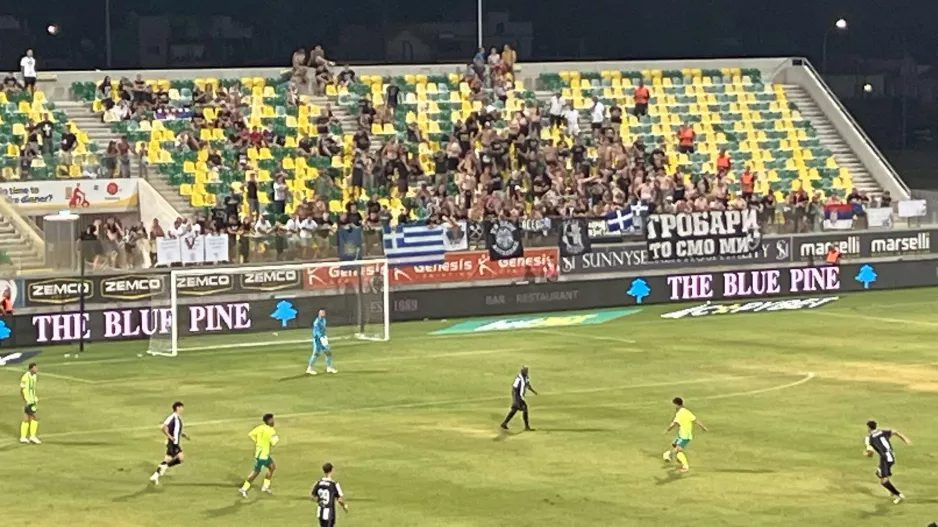Πάντα αδέλφια οι Σέρβοι...
